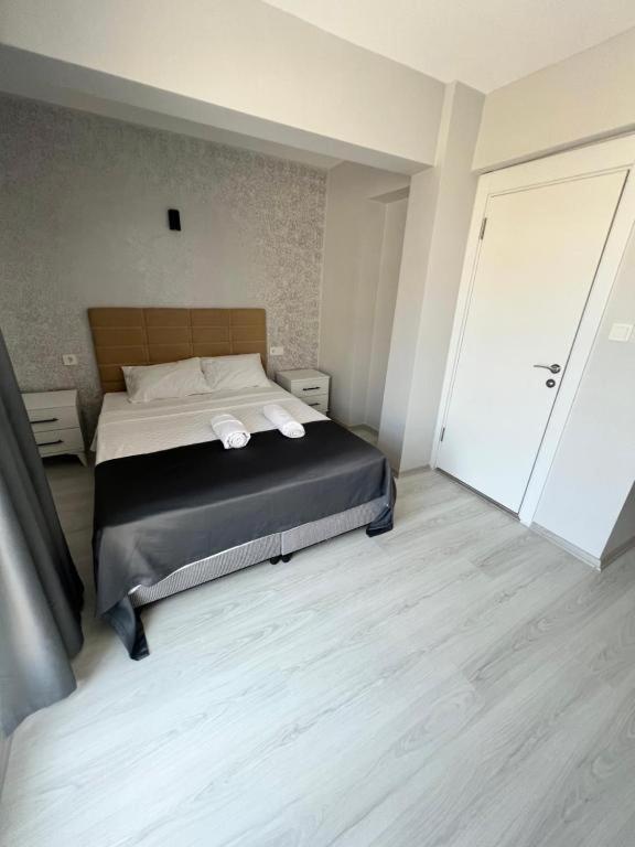 Holiday Beach Hotel Arnavutkoy Exterior photo